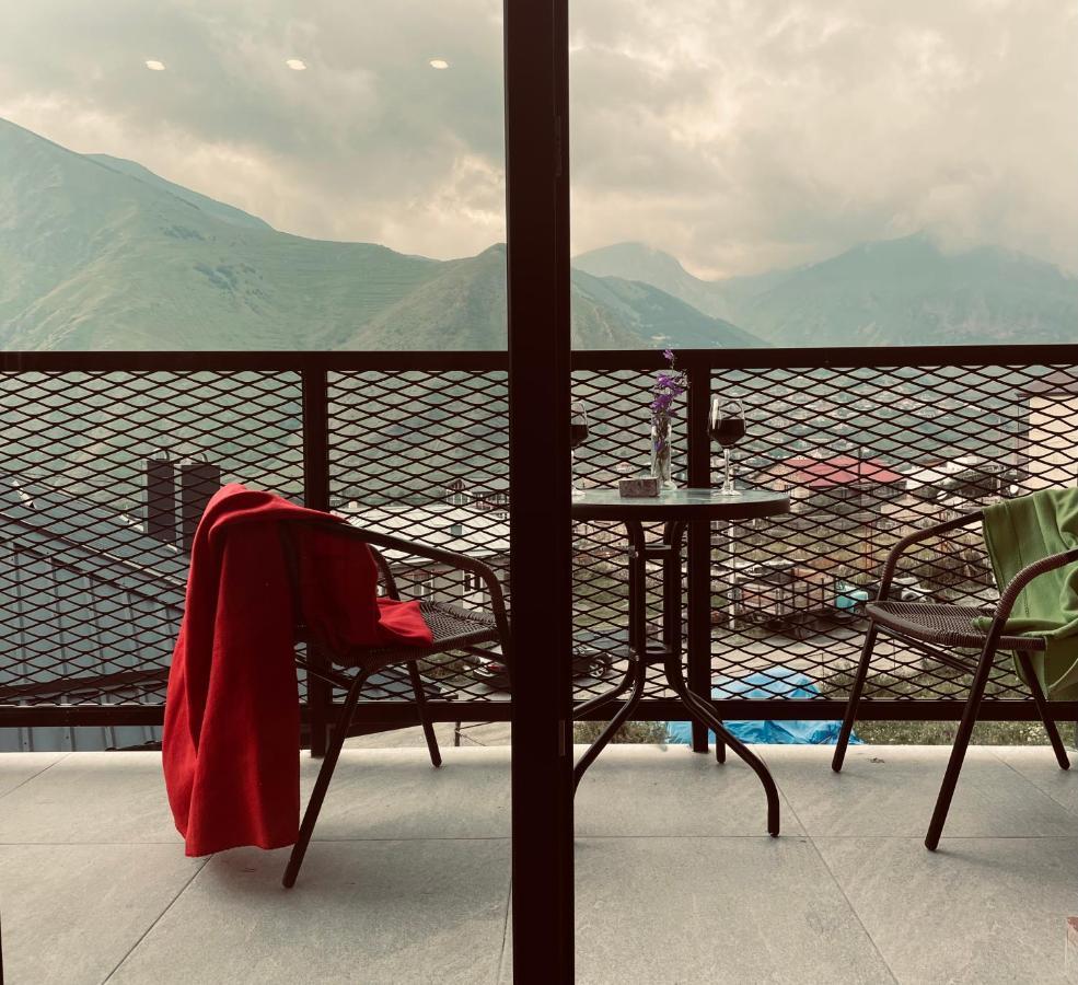 Kazbegi Stylish Apartment Exteriör bild